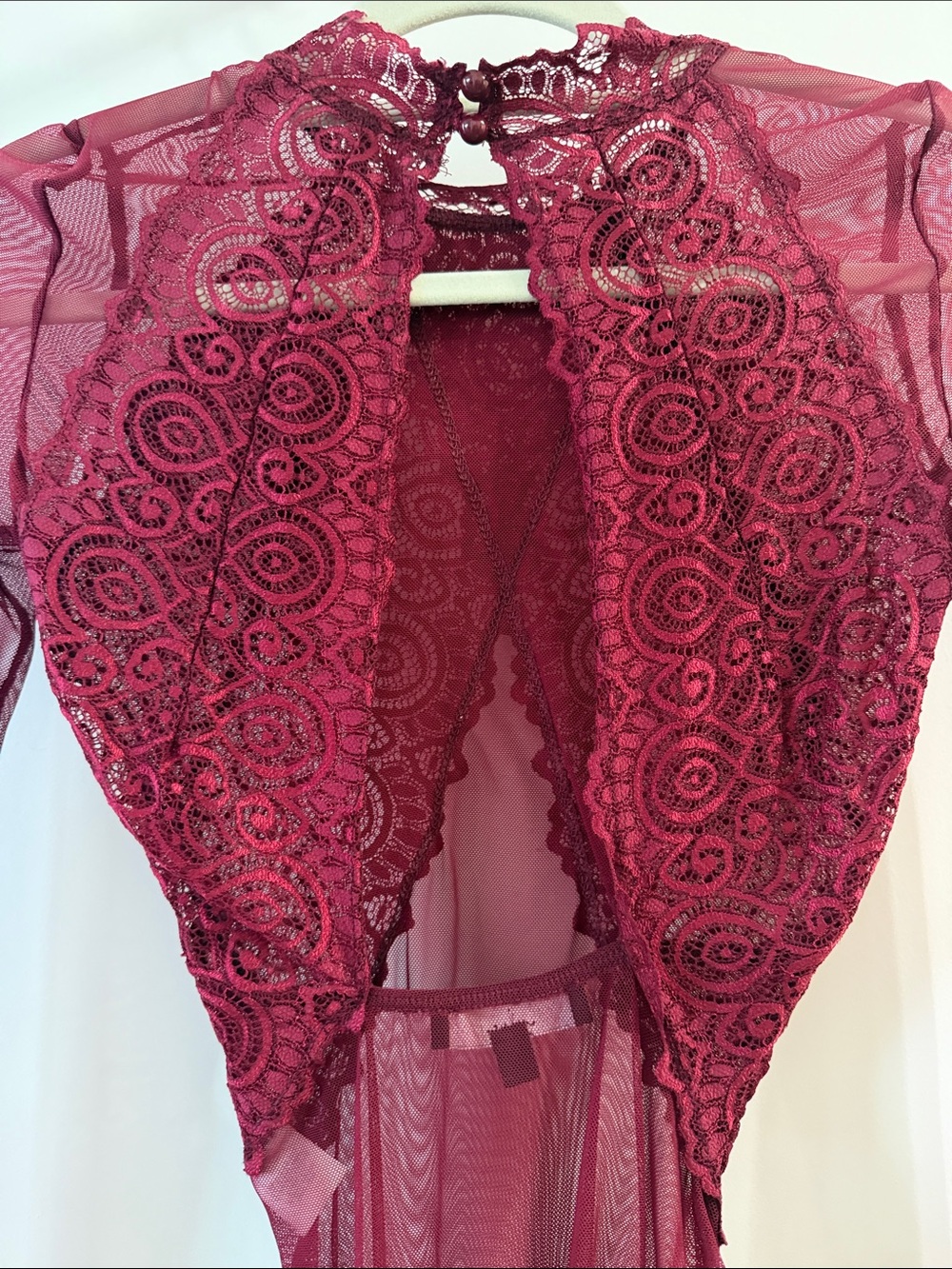 NWOT Lulu's Show Stopping Burgundy Sheer Lace Long Sleeve Bodysuit - Picture 8 of 9